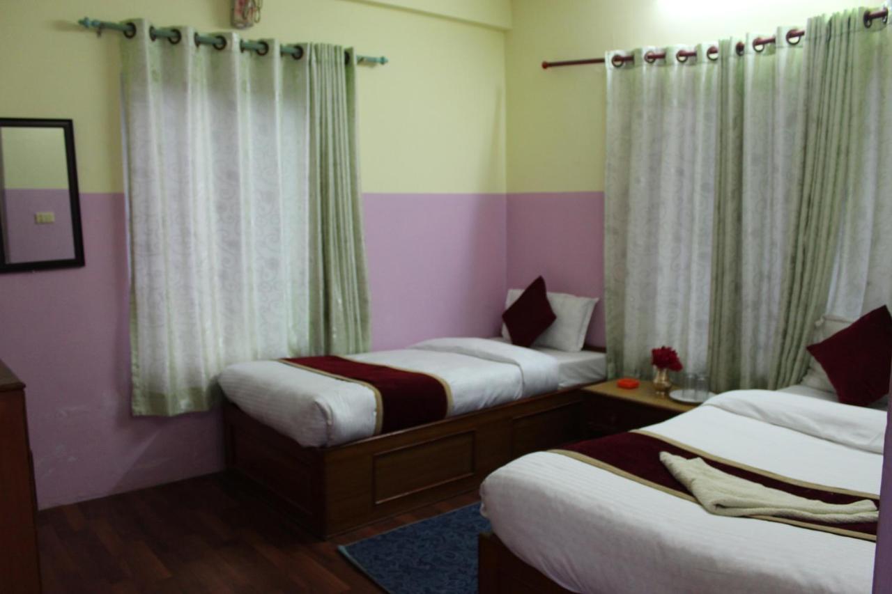 Hotel Snow Leopard Покхара Экстерьер фото